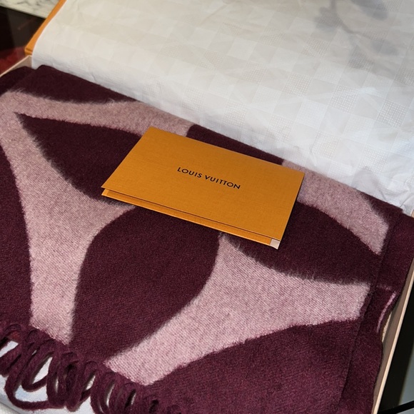 Louis Vuitton Ultimate Scarf oversized monogram fringe cashmere Bordeaux shawl - Picture 10 of 11